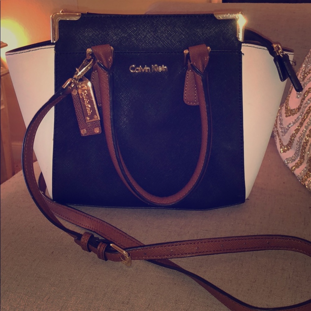 Genuine leather Calvin Klein handbag purse